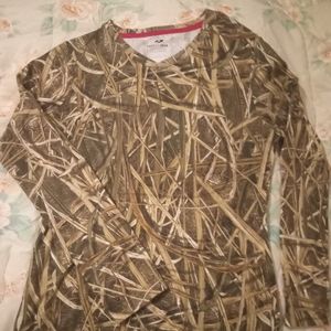 Mossy oak long sleeve shirt